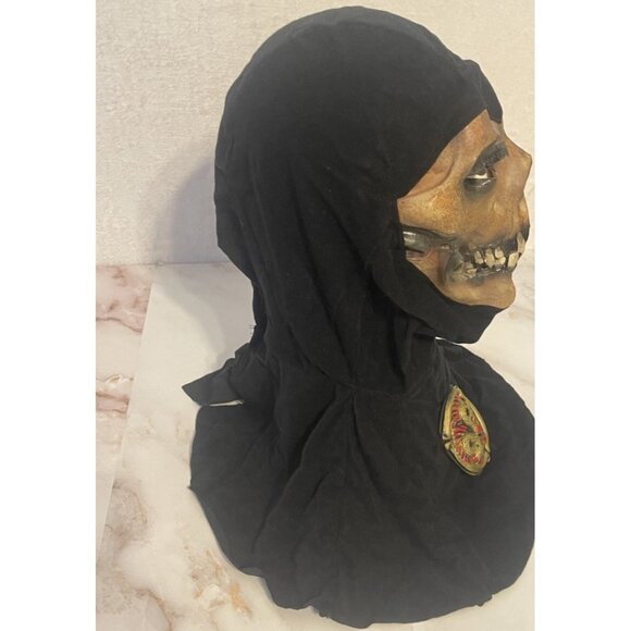 2004 Mario Chiodo Studios Halloween Scary Skeleton Mask W/black Hood Horror - Picture 5 of 9